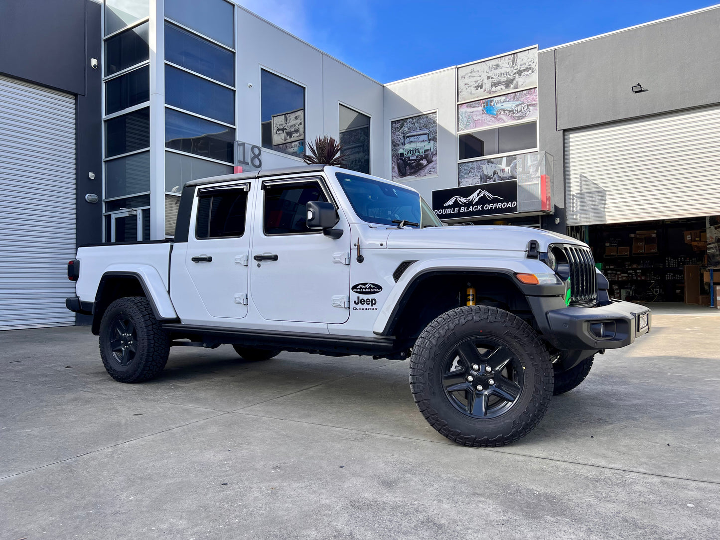 DBOR JEEP JT Gladiator 2.5" Tourer Lift Kit