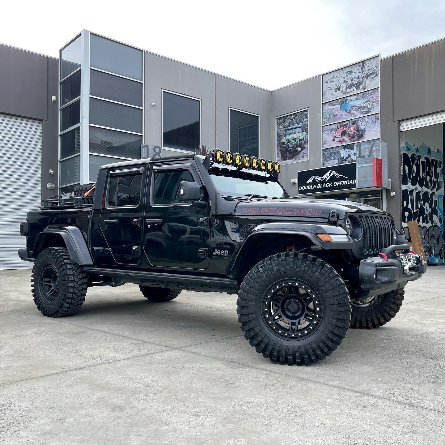 DBOR JEEP GLADIATOR JT TOURER PLUS 3