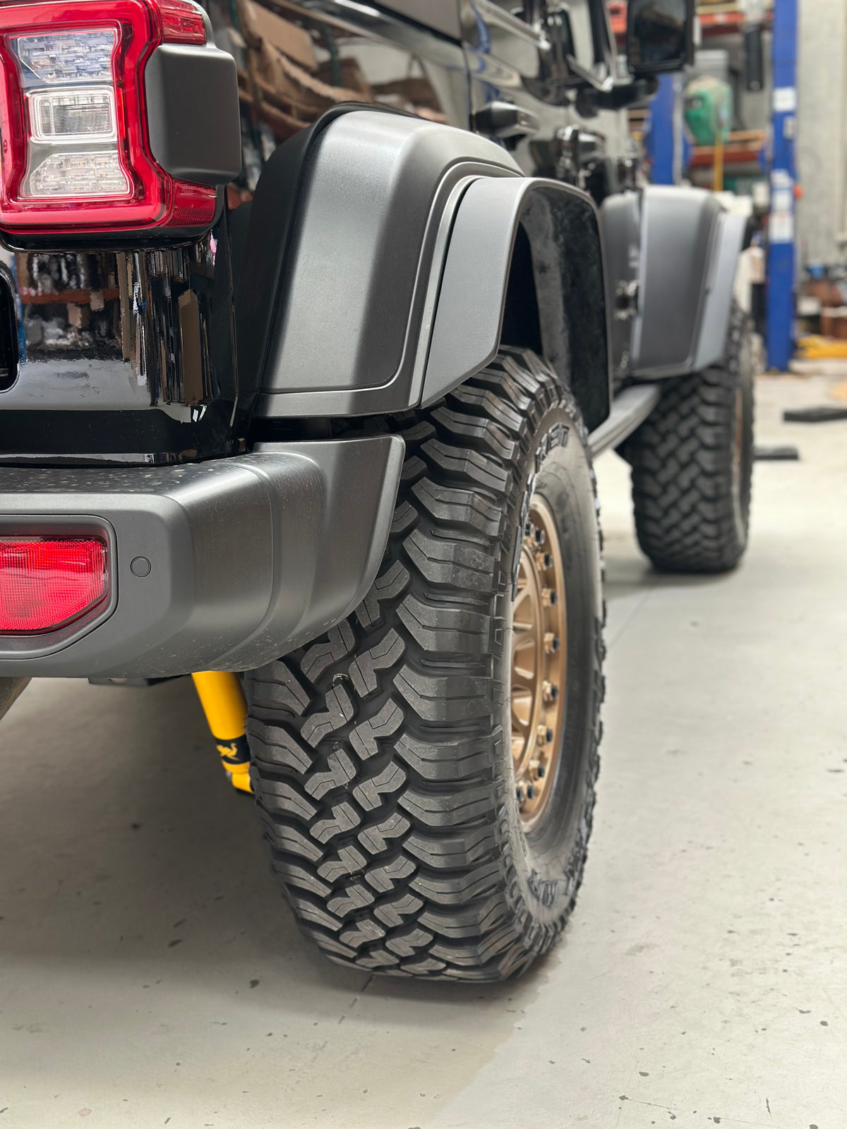 DBOR - 2.5&quot; Fender Extensions For JL 2024 Wrangler Rubicon (AUS/EU SPEC)