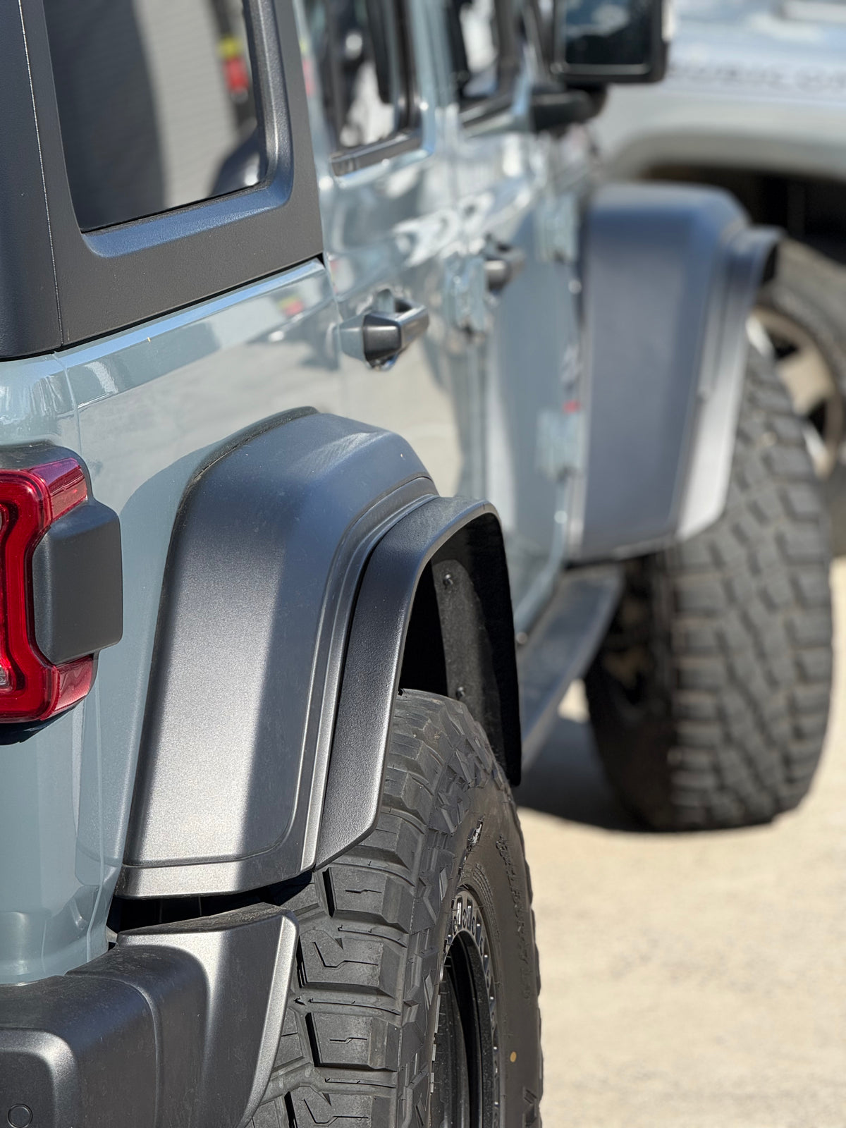 DBOR - 2&quot; Fender Extensions For JL 2024 Wrangler JL Rubicon (AUS/EU SPEC)