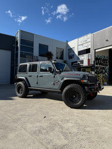 DBOR JL 2.5 Tourer Kit 2019 on 2 and 4 door Lift Kit