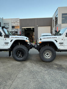Old Man Emu 3162 4" Lift Front Heavy Load (330-660lbs) Coil Spring Pair for 18-26 Jeep Wrangler JL Umlimited 4-Door and JT Gladiator