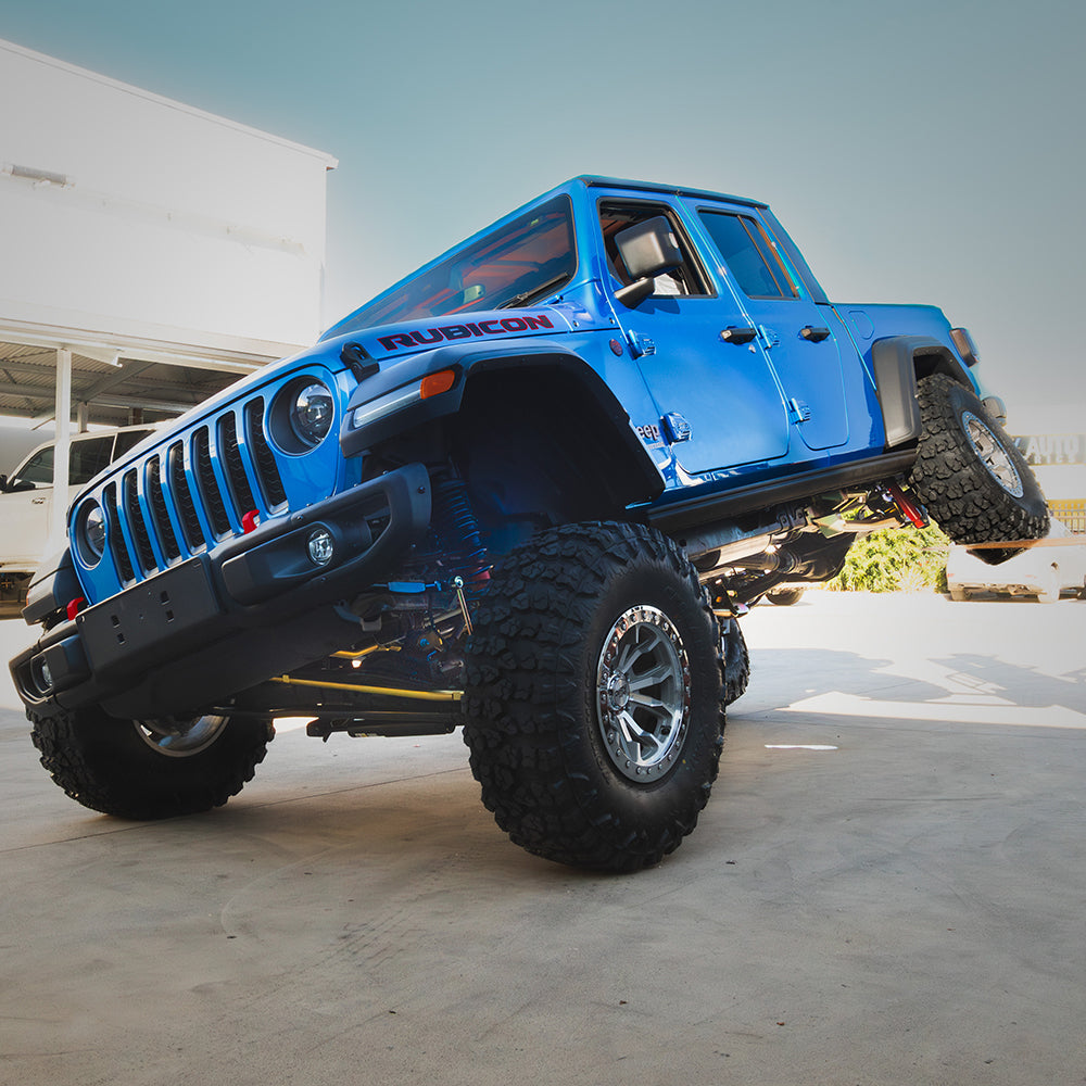 SUPERIOR ENGINEERING - JT Gladiator Aus Wide Legal Bolt-In Long Arm 4 Inch Lift, Suits 35-37” Tyres, 3.5T GVM