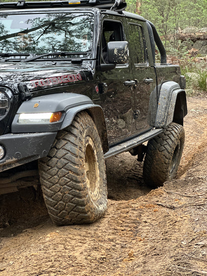 DBOR - 2" Fender Extensions for JT Gladiator 2020+  (AUS/EU SPEC) and/or Max Tow Fender pack US market