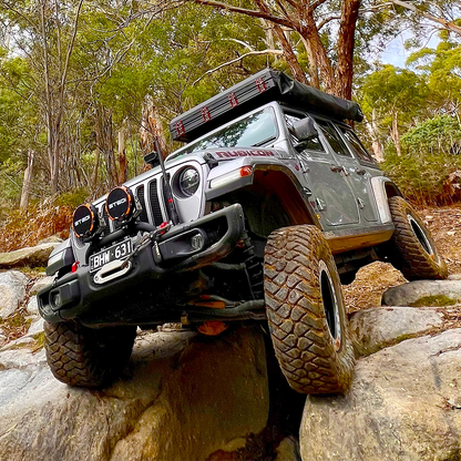 DBOR JL WRANGLER TOURER PLUS 3.5" LIFT KIT WITH FOX 2.0 IFP Monotube Shocks