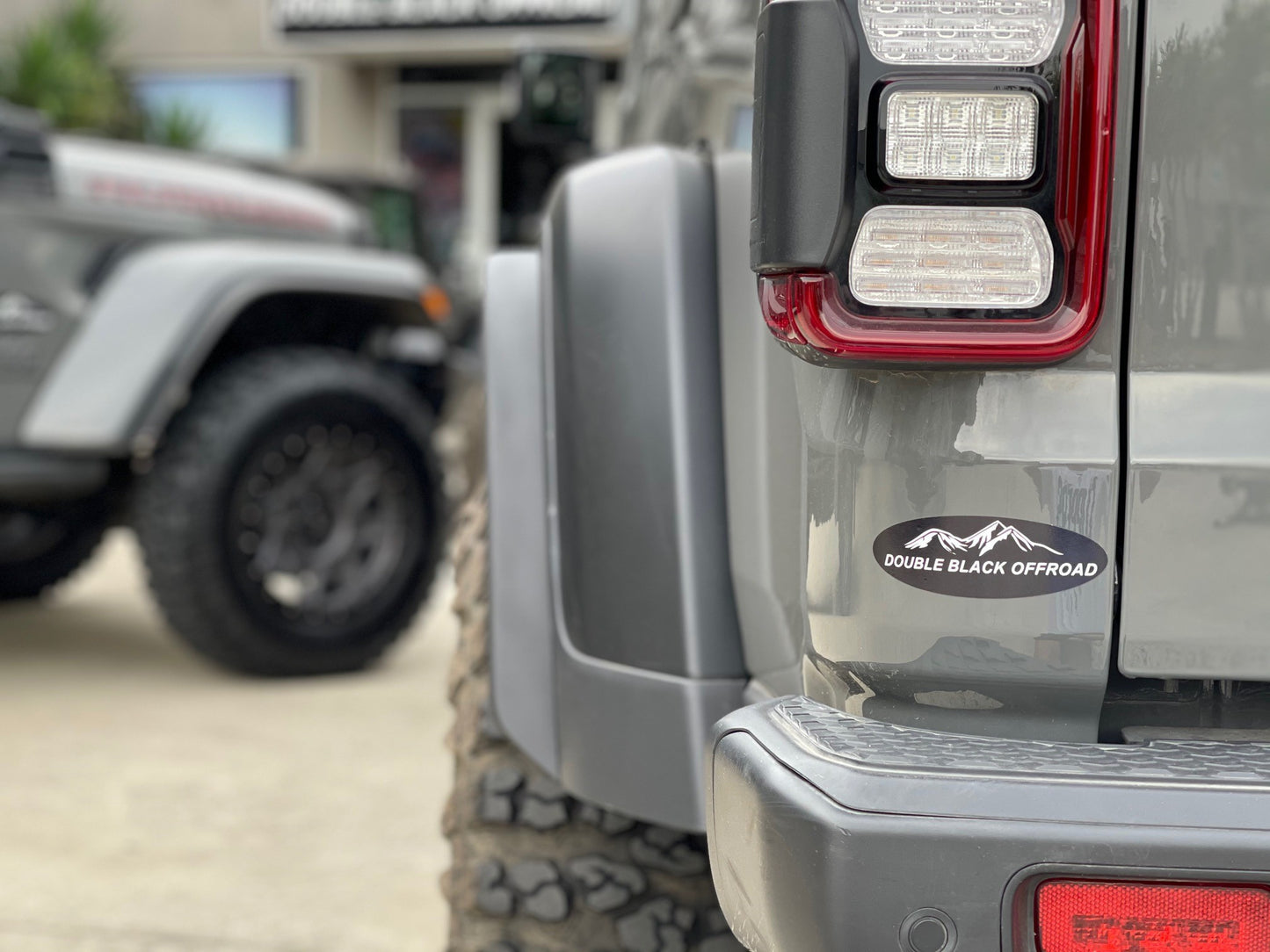 DBOR - US SPEC 2" EXTENDED FENDERS JT GLADIATOR For Rubicon/Mojave 2020+