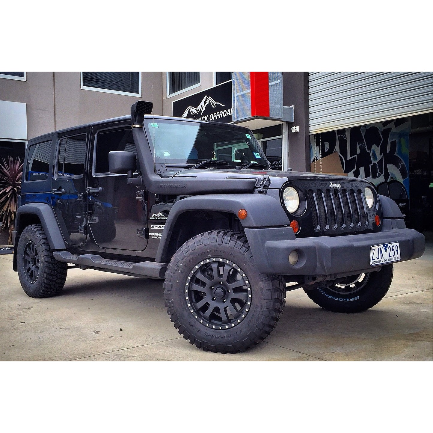 Pro Comp Series 7036 - Flat Black Alloy Wheel