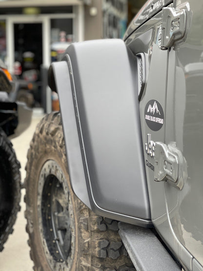 DBOR - US SPEC 2" EXTENDED FENDERS JT GLADIATOR For Rubicon/Mojave 2020+
