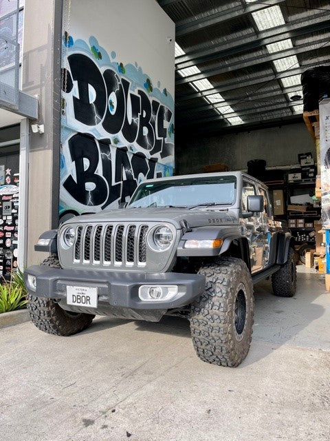 DBOR - US SPEC 2" EXTENDED FENDERS JT GLADIATOR For Rubicon/Mojave 2020+