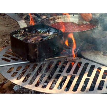 SPARE TIRE MOUNT BRAAI/BBQ GRATE - BY FRONT RUNNER