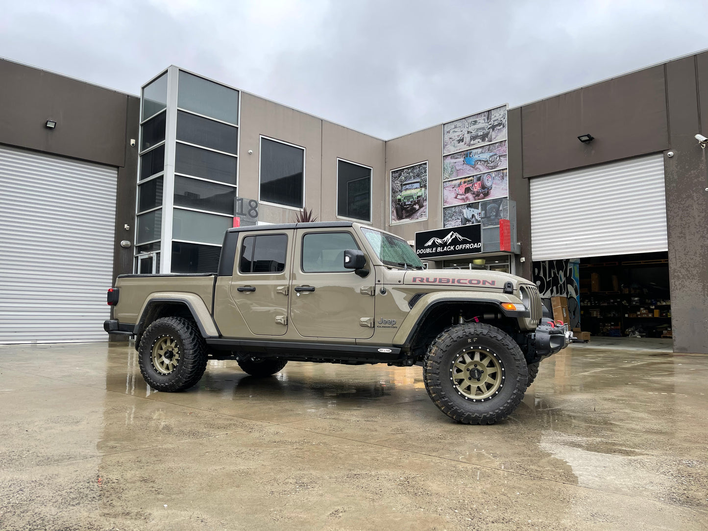 DBOR  JEEP JT Gladiator 2.5" Tourer Lift Kit