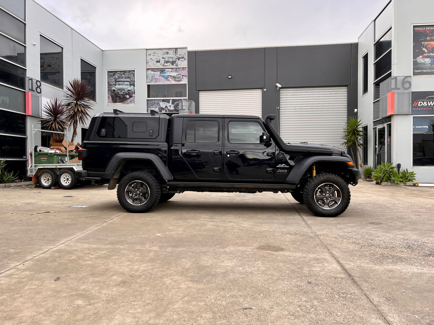 Rubicon Express Rear Coil Springs - RE1323 JT Gladiator 2"