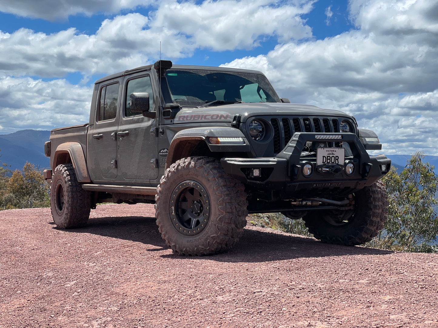 DBOR  JEEP JT Gladiator 2.5" Tourer Lift Kit